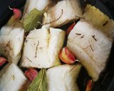 Foto del paso 1 de la receta: Bacalao en salsa de sobrasada y miel con puré de patatas