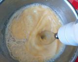 Foto del paso 4 de la receta: Flan tipo pastelero con guindas escarchadas, canela y macis
