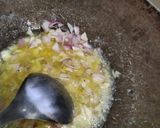 A picture of step 5 of Mumbai style pav bhaji recipe.