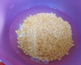 A picture of step 1 of Spinach dal.