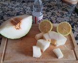 Foto del paso 1 de la receta: Sorbete de melón y limón sin azúcar. Fácil