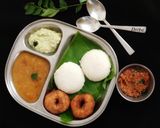 A picture of step 10 of Kushboo Idli Or Malligai Idli and Vada.