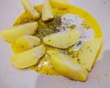 Foto langkah ke 6 dari resep 438. Ayam Panggang Teflon + Potato Wedges.
