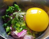 ম্যাগি অমলেট(maggi omelette recipe in bengali) রেসিপির ধাপ 3 ছবি