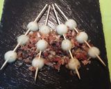 Foto del paso 2 de la receta Bolitas de melón con jamón
