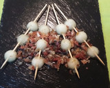 Foto del paso 2 de la receta: Bolitas de melón con jamón