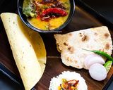 A picture of step 7 of Dal Palak.