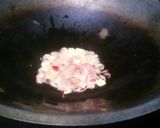 Foto langkah ke 3 dari resep Oseng Pepaya Muda.