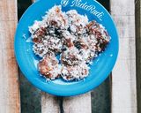 Foto langkah ke 3 dari resep Kue Keranjang Kukus kelapa.