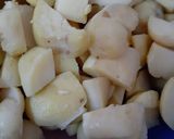 A picture of step 1 of Green chutney Aloo.