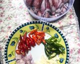 Foto langkah ke 1 dari resep Cumi Hitam 🐙.
