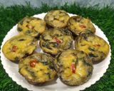 Foto langkah ke 3 dari resep Caramelized Onion & Spinach Frittata.