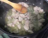 Une image de l'étape 8 de Sauté de veau aux légumes et tomates confites.