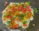 हाफ फ्राई अंडा (half fry anda recipe in Hindi) रेसिपी चरण 4 फोटो