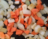 Foto del paso 4 de la receta: Cuscús con verduras y pollo