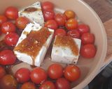 Foto del paso 2 de la receta: Salsa de 3 quesos y tomate cherry asado