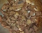 A picture of step 9 of Baked potato wedges served with beef.