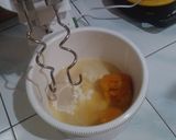 Foto langkah ke 2 dari resep Donat Labu Kuning.