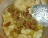 A picture of step 4 of Banana sheera.