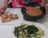 Foto langkah ke 4 dari resep Gado-gado Khas Betawi.