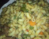 A picture of step 2 of Jollof macaroni.