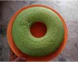 Foto langkah ke 5 dari resep Bolu pandan.