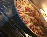 Foto langkah ke 10 dari resep Cinnamon Rolls.