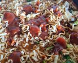 Foto langkah ke 5 dari resep Mie Nyemek Telur Asin.