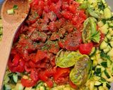Pas rețetă Pasta cu Ton, Dovlecei si Rosioare 4 fotografie