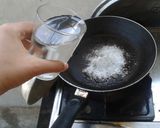 Foto langkah ke 4 dari resep Telur bumbu kecap.