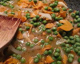 Foto del paso 7 de la receta: Pollo Arvejado