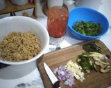 Foto langkah ke 2 dari resep Tumis oncom pedas kemangi.