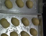 Foto langkah ke 4 dari resep Roti goreng isi pisang.