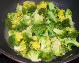 Roston csirkemell vegyes körettel recept fázis 2 fotója