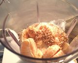 Foto del paso 2 de la receta Batido de frutas con almendras y miel
