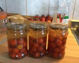 Une image de l'étape 4 de Tomates cerises du jardin au vinaigre et herbes de Provence.
