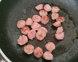A picture of step 2 of Quick Macaroni with Bechamel.
