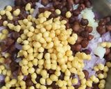A picture of step 6 of Pani Puri ya Golgappe.