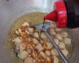 Foto langkah ke 7 dari resep Bistik Bola bola Daging Ayam.