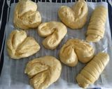 Hình bước làm 4 của món Bánh mì mềm sữa dừa
