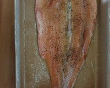 Foto del paso 1 de la receta: Ensalada griega con trucha al horno