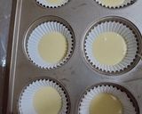 A picture of step 8 of Vanilla and chocolate marble cupcakes.