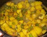 A picture of step 1 of Aalu beans ki sabji.