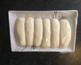 A picture of step 4 of Biangbiang mian/noodles (handpulled noodles).