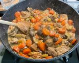 Une image de l'étape 26 de Veau mijoté aux légumes et citron confit.