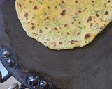 A picture of step 4 of Multigrain bathua roti.