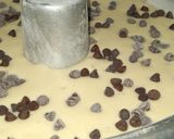 Foto del paso 7 de la receta: Budín de vainilla con chispas de chocolate