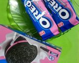 A picture of step 1 of Oreo Delight.