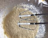A picture of step 2 of Pizza buns.