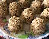 A picture of step 7 of Kakker (glutinous rice flour and jaggery halwa).